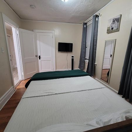 Z & Z Apartment Newark Eksteriør bilde